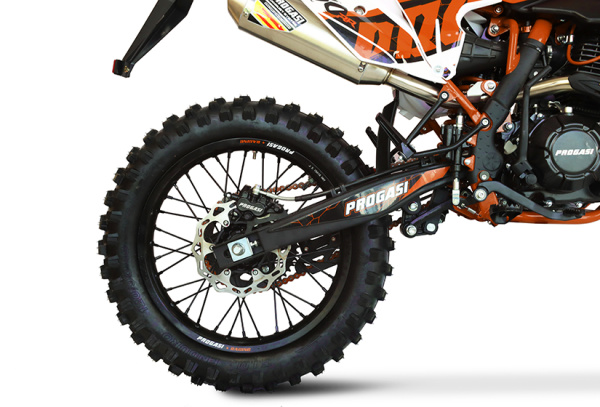super_max_250_rr_orange_06